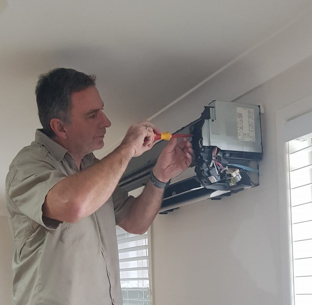 paul hayward air conditioning repairs and maintenance redcliffe